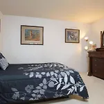 Luxury Waterfront Bed And Breakfast